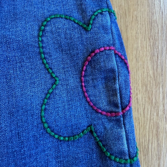 EUC Boden Girls Flower Embroidered Jeans - Picture 4 of 7